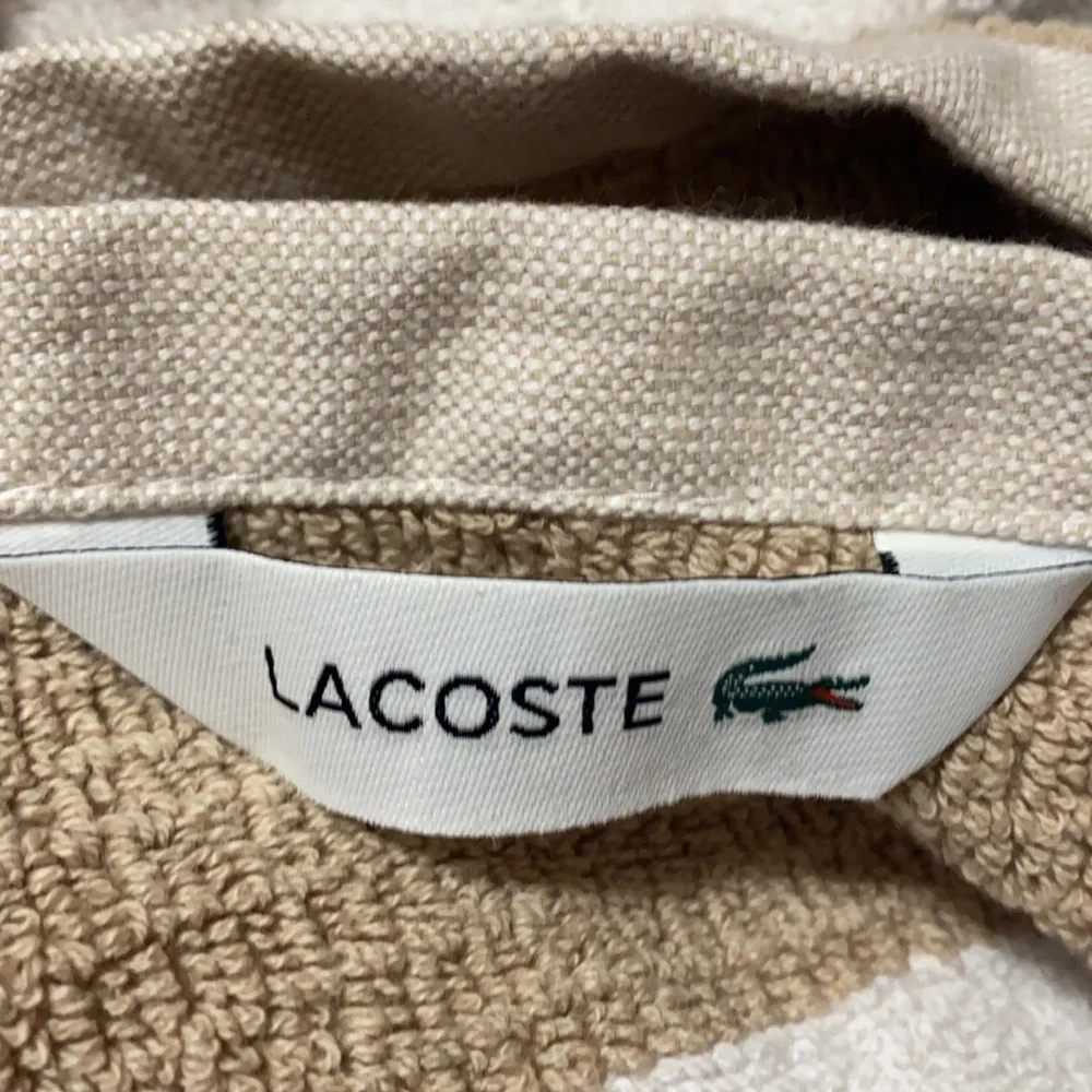 Lacoste nwt sand
